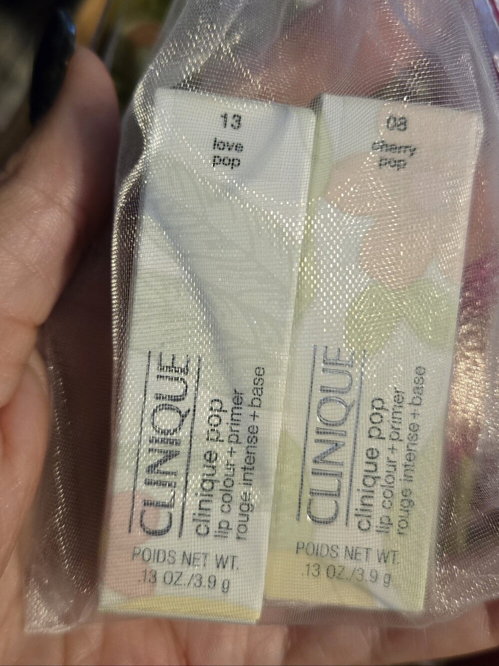 Clinique Pop Lip Colour + Primer (Love Pop / Cherry Pop) - Lipstick Duo